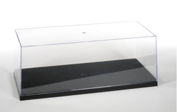 Gablotka na model - Display Case AMT - 600