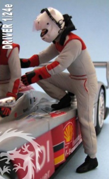 Kierowca DTM wsiadający Guerin Franck GF-Models GF24018
